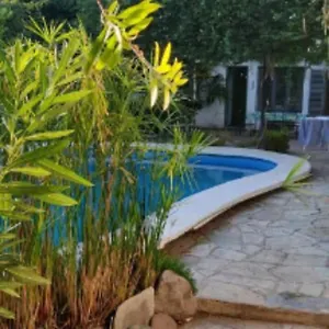 Hermosa Habitación Con Parque Y Piscina Mendoza